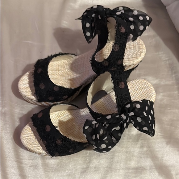 Black and White Polka Dot Wedge Sandals - Picture 1 of 4